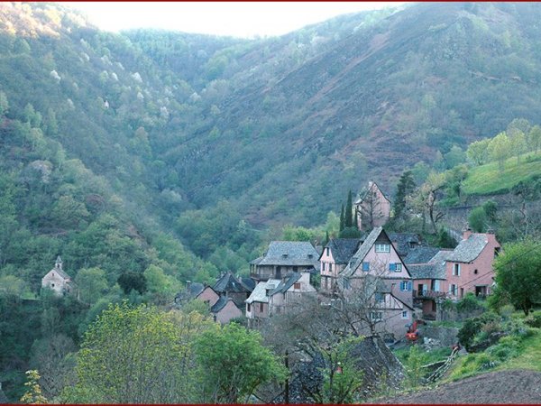 Conques ''buitenwijk''.